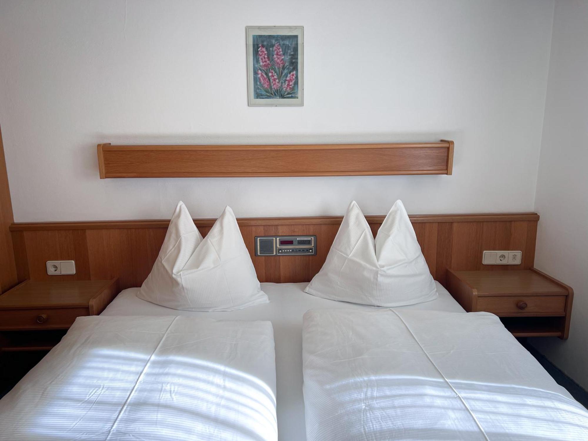 Haus Spieleck Bed and Breakfast Σάαλμπαχ-Χίντεργκλεμ Δωμάτιο φωτογραφία