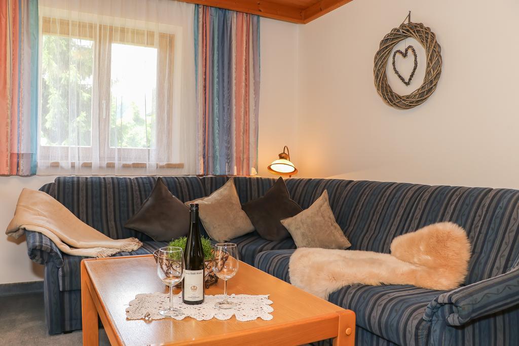Haus Spieleck Bed and Breakfast Σάαλμπαχ-Χίντεργκλεμ Εξωτερικό φωτογραφία