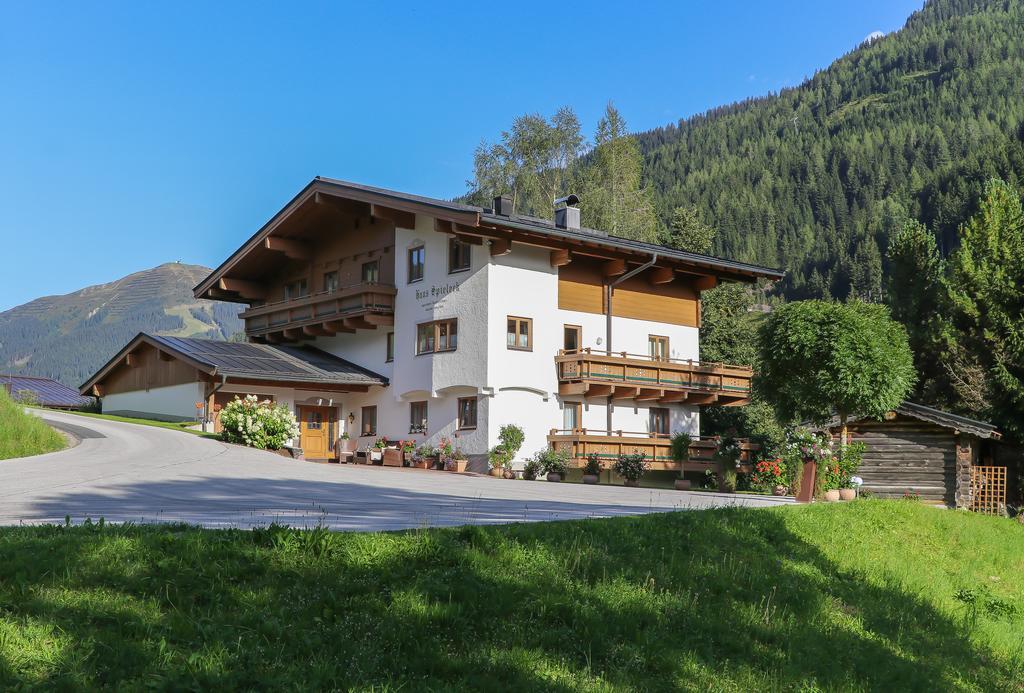 Haus Spieleck Bed and Breakfast Σάαλμπαχ-Χίντεργκλεμ Εξωτερικό φωτογραφία