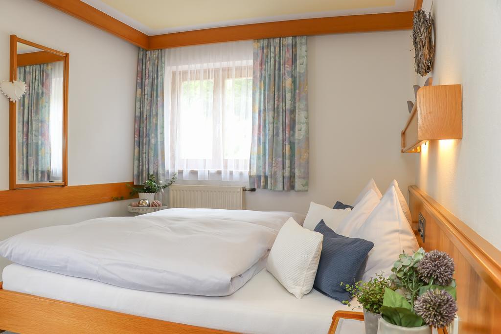 Haus Spieleck Bed and Breakfast Σάαλμπαχ-Χίντεργκλεμ Εξωτερικό φωτογραφία