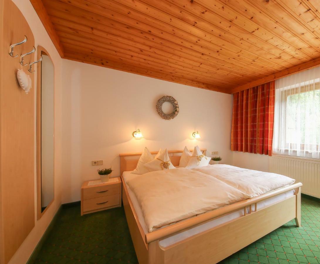 Haus Spieleck Bed and Breakfast Σάαλμπαχ-Χίντεργκλεμ Εξωτερικό φωτογραφία